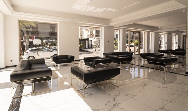 Отель "Grand Hotel Sukhum" / "Гранд Отель Сухум"